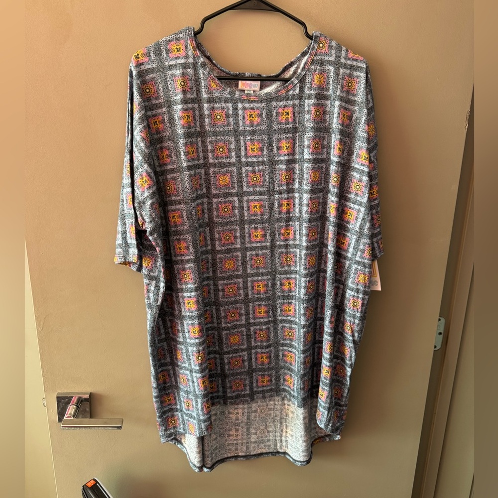 NWT Stylish Multicolor Geometric Patterned LulaRoe Irma Top